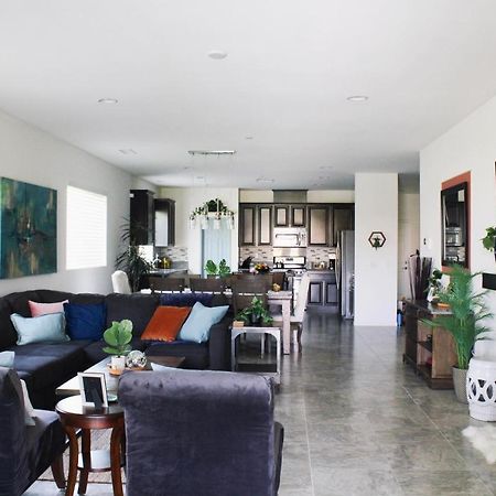 Entire Bungalow W/ Private Pool Near Palm Springs! Indio Extérieur photo
