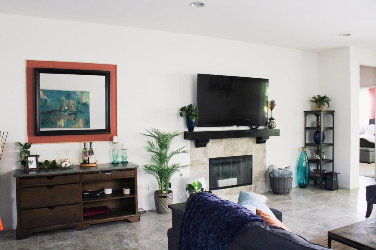 Entire Bungalow W/ Private Pool Near Palm Springs! Indio Extérieur photo